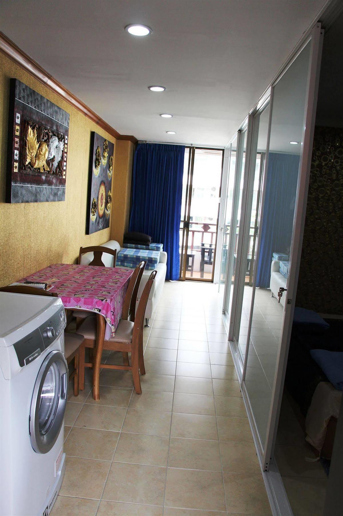 Jomtien Good Luck Apartment エクステリア 写真